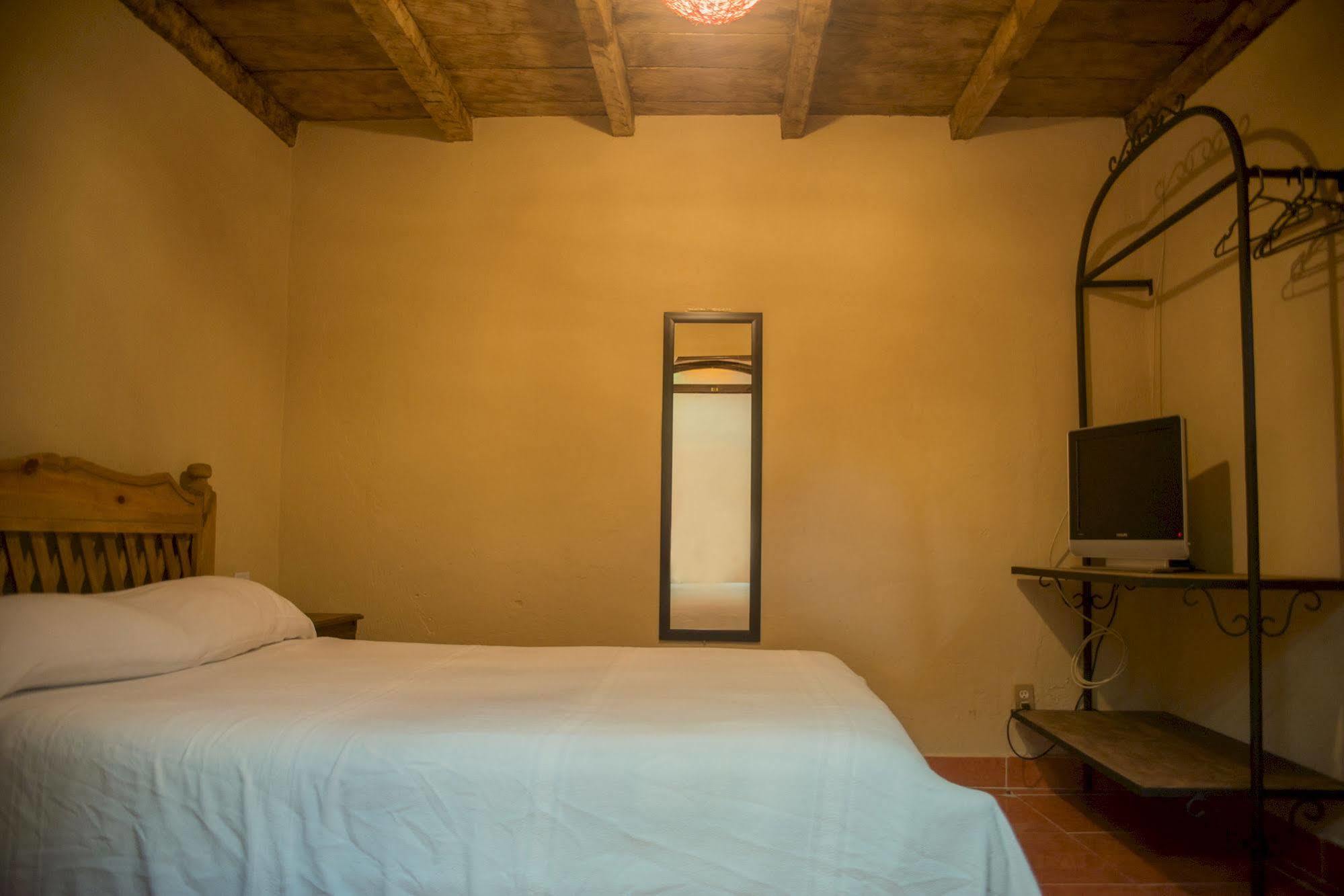Hotel Casa Madero à San Cristóbal de Las Casas Extérieur photo
